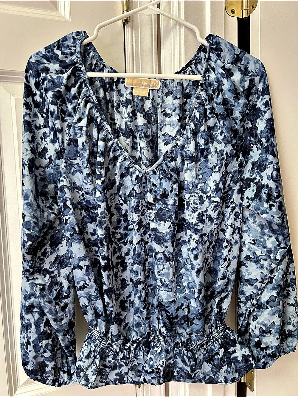 Michael Kors Abstract Blue & White Blouse Size Large Like New